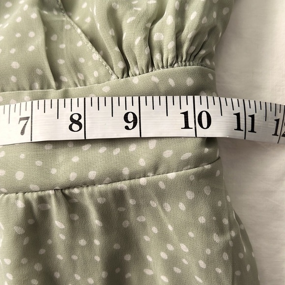 Japna,Sea-Foam,Soft Layers in Sheer Dotted Swiss,Lovely Sleeves, Cross Chest! - Picture 9 of 11